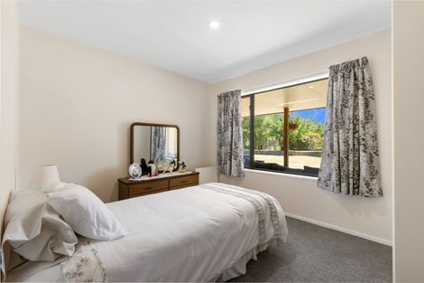 Photo of property in 25b Queens Avenue, Waikuku Beach, 7402