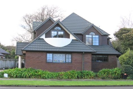 Photo of property in 17 Jickell Street, Hokowhitu, Palmerston North, 4410