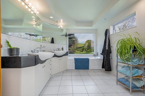 Photo of property in 43 Edward Street, Pahiatua, 4910