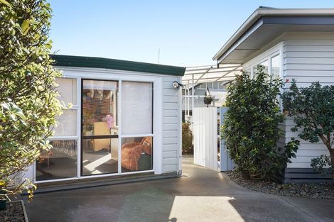 Photo of property in 16g Church Street, Katikati, 3129