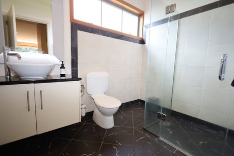 Photo of property in 30 Karaka Road, Otumoetai, Tauranga, 3110