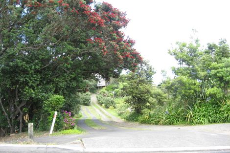 Photo of property in 63 Waitea Road, Muriwai, 0881