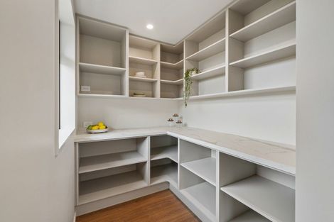 Photo of property in 2 Rowland Place, Rangiora, 7400