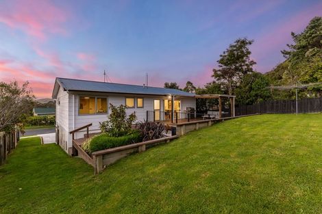 Photo of property in 10 Transom Close, Whitby, Porirua, 5024