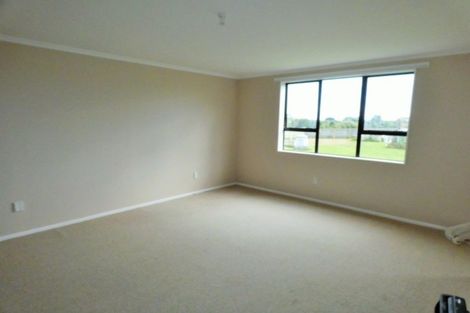 Photo of property in 187 Muhunoa Road West, Ohau, Levin, 5570