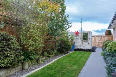 Photo of property in 35 Masefield Terrace, Kelvin Grove, Palmerston North, 4414