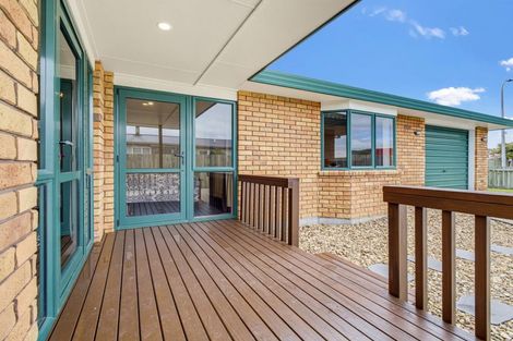 Photo of property in 17 Mansfield Road, Owhata, Rotorua, 3010
