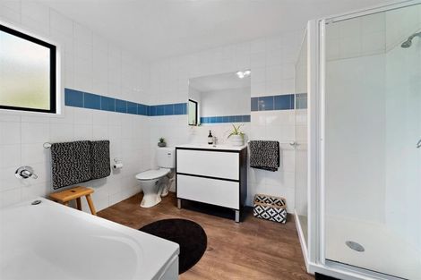 Photo of property in 3a Aspen Grove, Fernhill, Queenstown, 9300