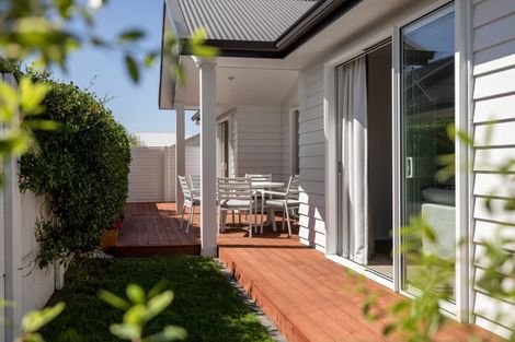 Photo of property in 28 Te Aranga Drive, Papamoa Beach, Papamoa, 3118