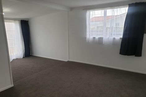 Photo of property in 6 Julian Street, Eltham, 4322