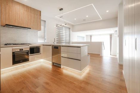 Photo of property in 60a Batkin Road, New Windsor, Auckland, 0600