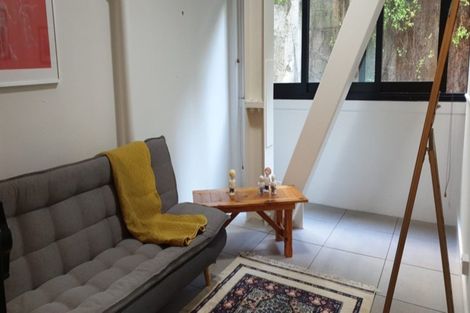 Photo of property in Scotia Tower Apartments, 8f/8 Scotia Place, Auckland Central, Auckland, 1010