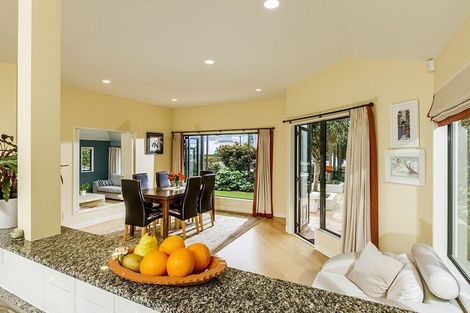 Photo of property in 33 Jubilee Avenue, Devonport, Auckland, 0624