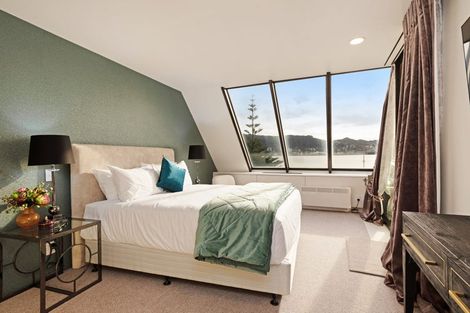 Photo of property in 2/328 Oriental Parade, Oriental Bay, Wellington, 6011