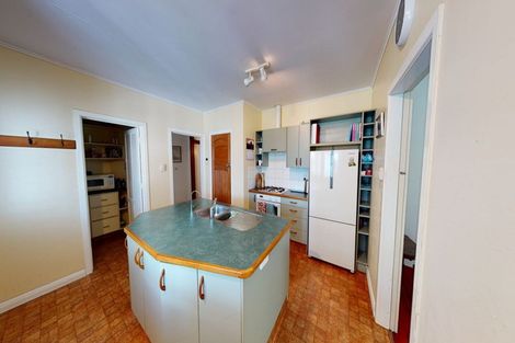 Photo of property in 9 Kent Road, Saint Johns Hill, Whanganui, 4501