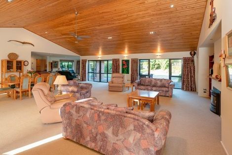 Photo of property in 4 Stoneleigh Grove, Paraparaumu, 5032