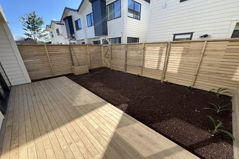 Photo of property in 6/25 Manse Road, Pahurehure, Papakura, 2113