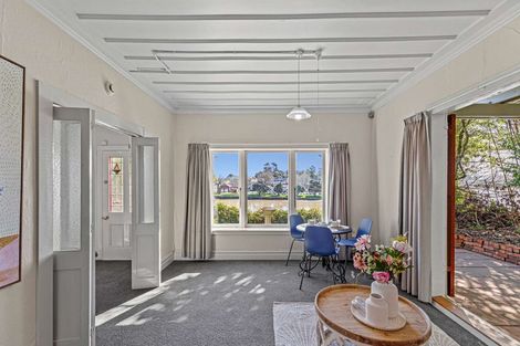 Photo of property in 53 Anzac Parade, Durie Hill, Whanganui, 4500