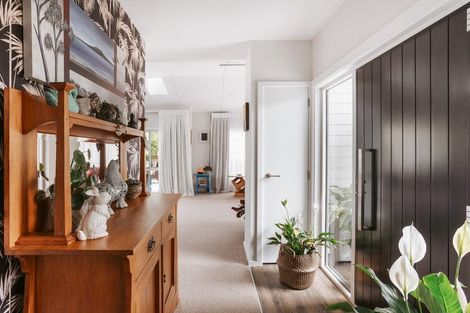 Photo of property in 2 Karanema Place, Coastlands, Whakatane, 3120