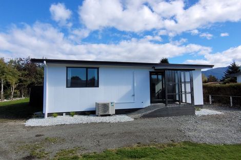 Photo of property in 70 Mackinnon Loop, Te Anau, 9600