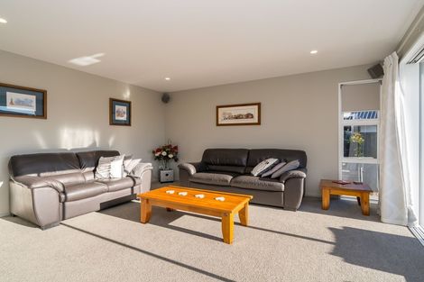 Photo of property in 27 Ben Lomond Drive, Mosgiel, 9024