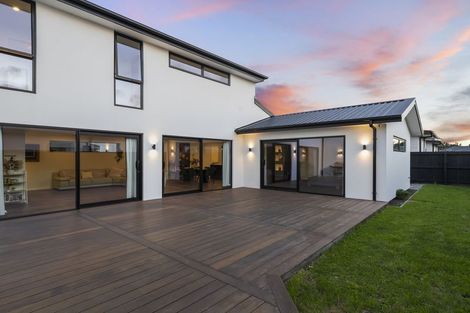 Photo of property in 6 Timara Crescent, Marshland, Christchurch, 8083