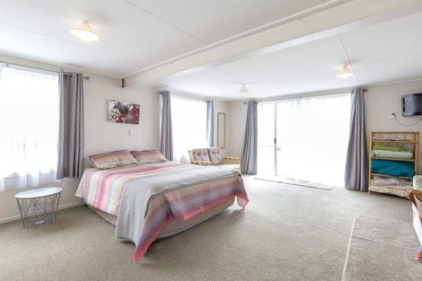 Photo of property in 887 East Coast Road, Kaiaua, Pokeno, 2473