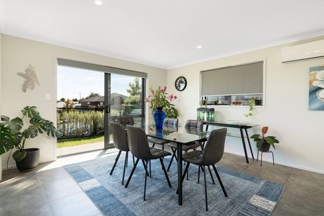 Photo of property in 1 Albatross Lane, Welcome Bay, Tauranga, 3112
