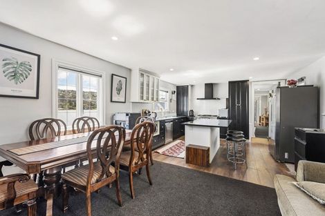 Photo of property in 8 Glendavar Street, Berhampore, Wellington, 6023