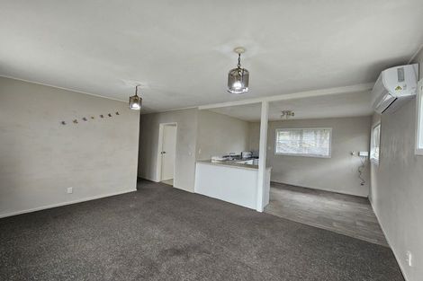 Photo of property in 2/54 Awamutu Grove, Waiwhetu, Lower Hutt, 5010