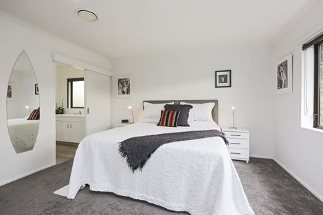 Photo of property in 3 Kensington Drive, Taradale, Napier, 4112