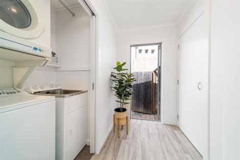 Photo of property in 6 Pritchard Place, Arrowtown, 9302