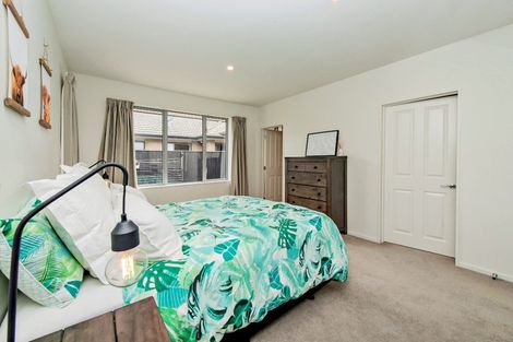 Photo of property in 1 Wisteria Lane, Rangiora, 7400