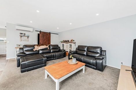 Photo of property in 18 Cassini Place, Leeston, 7632