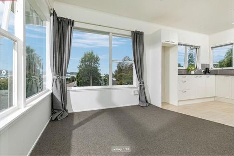 Photo of property in 1/22 Velma Road, Hillcrest, Auckland, 0627