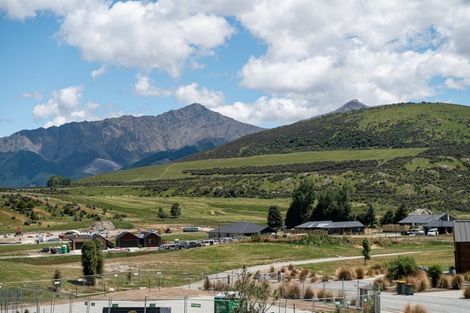 Photo of property in 46 Cunninghams Drive, Jacks Point, Queenstown, 9371
