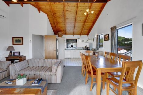 Photo of property in 8b Squire Place, Blagdon, New Plymouth, 4310