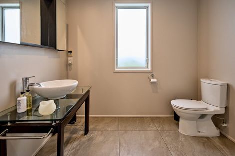 Photo of property in 21 Arahiwi Grove, Tirohanga, Lower Hutt, 5010
