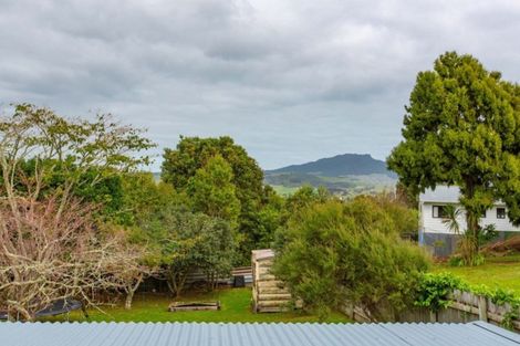 Photo of property in 13 Main Road, Raglan, 3225