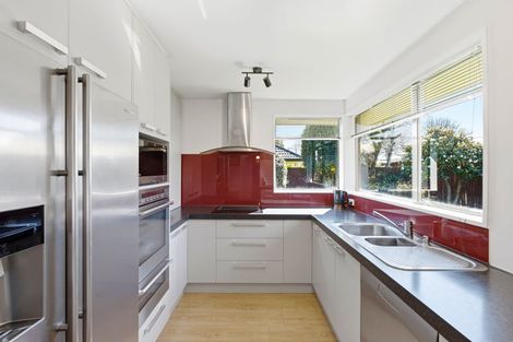 Photo of property in 26 Takaro Avenue, Sockburn, Christchurch, 8042