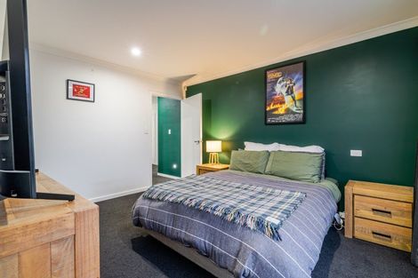 Photo of property in 12 Peckham Lane, Ashhurst, 4810