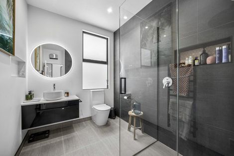 Photo of property in 19 Picton Avenue, Newtown, Wellington, 6021