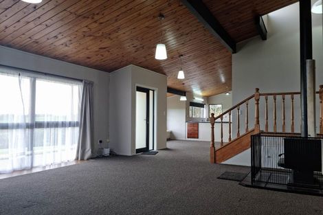 Photo of property in 142 York Road, Huirangi, New Plymouth, 4373