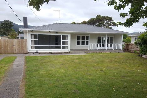 Photo of property in 8 Arawhata Road, Paraparaumu, 5032