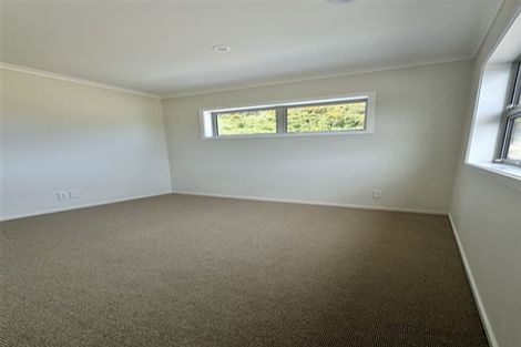 Photo of property in 31 Farnworth Terrace, Churton Park, Wellington, 6037