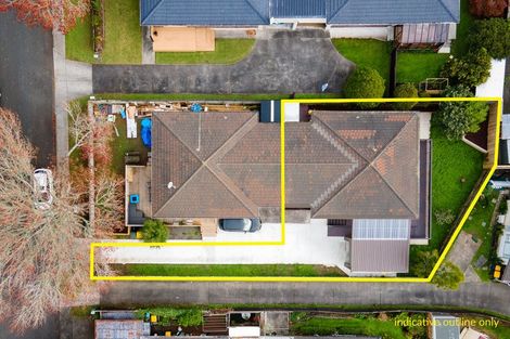 Photo of property in 1/40 Matuhi Rise, Henderson, Auckland, 0612