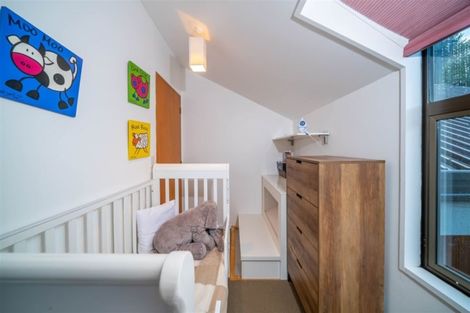 Photo of property in 10 Pembridge Lane, Westmorland, Christchurch, 8025