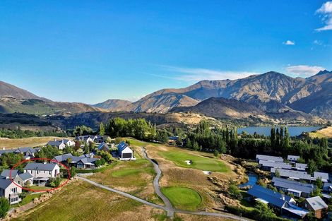 Photo of property in 15 Ayrburn Ridge, Arrowtown, Queenstown, 9371
