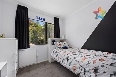 Photo of property in 59 Pokohiwi Road, Normandale, Lower Hutt, 5010