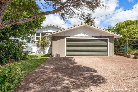 Photo of property in 212 Don Buck Road, Massey, Auckland, 0614